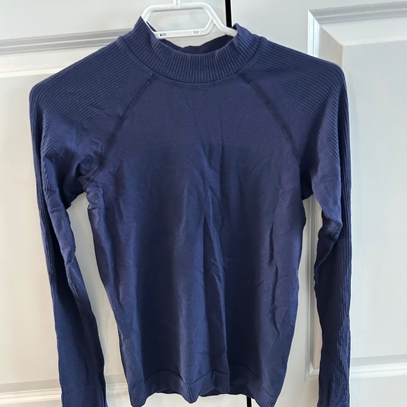 lululemon athletica Tops - Lululemon Long Sleeve